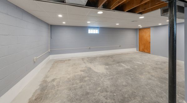Basement Water Extraction in Nampa